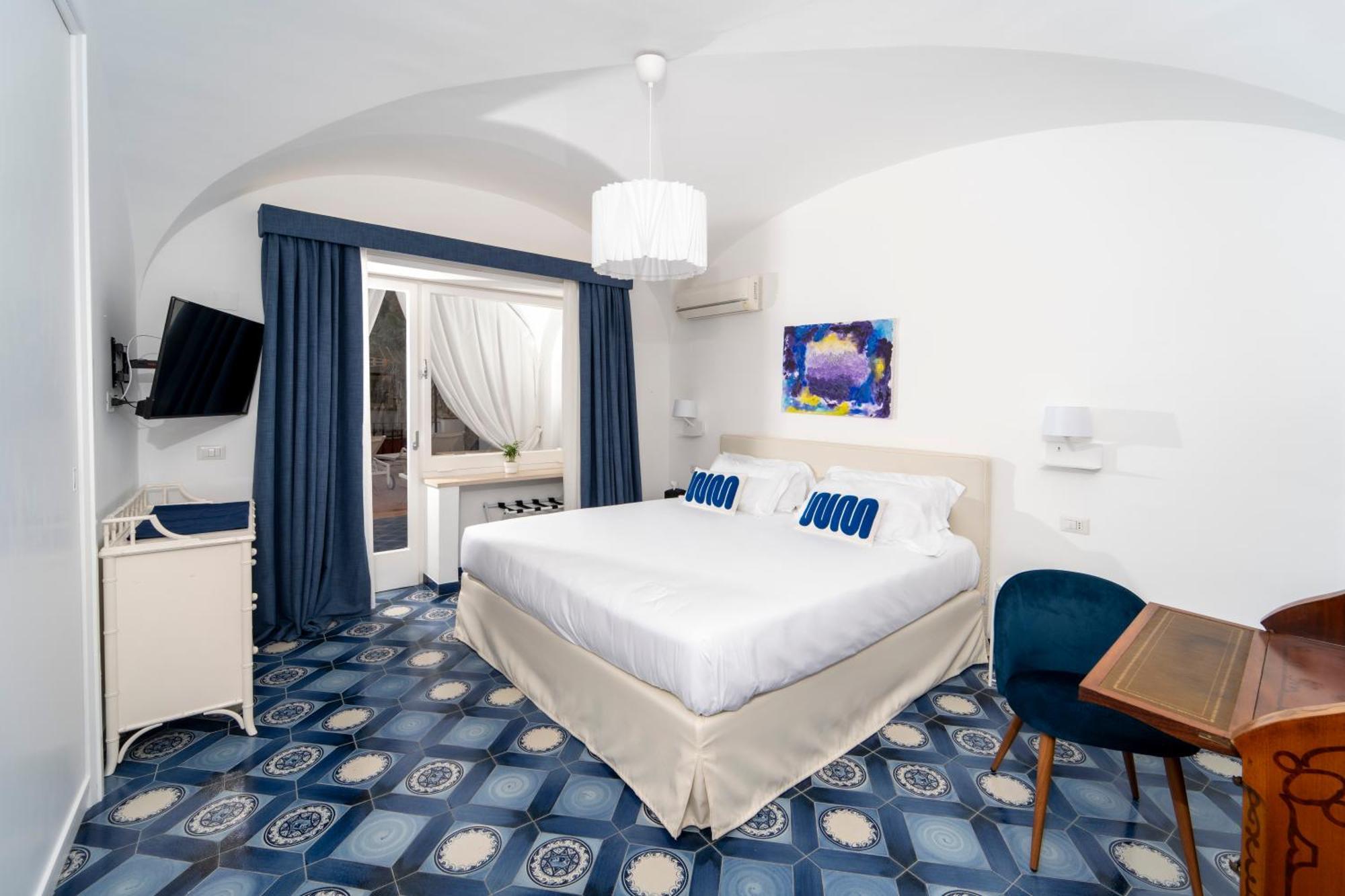 Sunbliss Capri Apartment Bagian luar foto